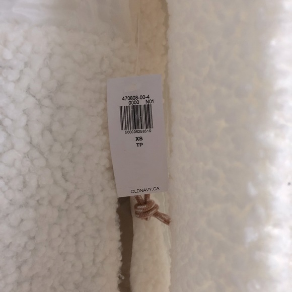 Gorgeous Full Zip Sherpa - Picture 3 of 4